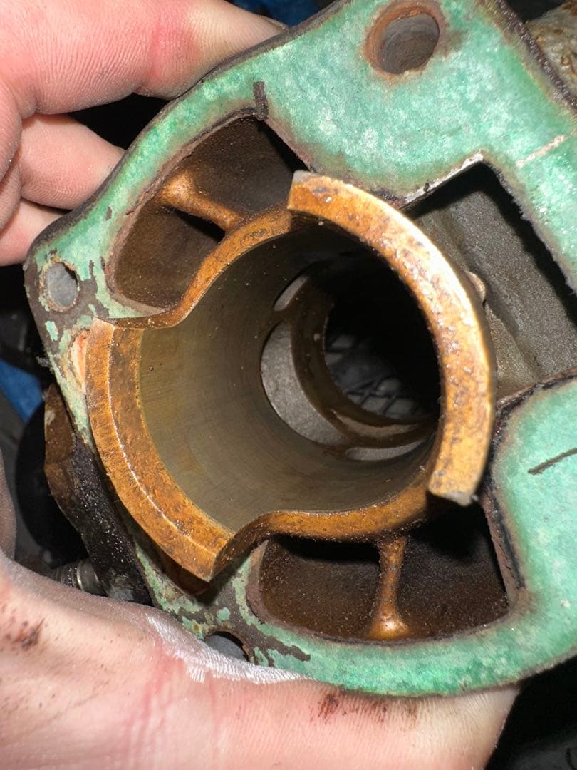 ns1 後期エンジン ジャンク 腰下焼き付き 送料込！