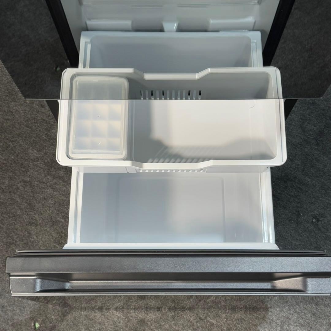 ハイセンス 冷蔵庫 2022年 高年式 ミラーパネル おしゃれ d3579