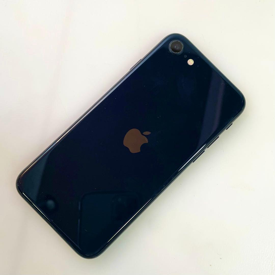 ◎ Apple iPhone SE 第三世代 MMYC3J/A 84%