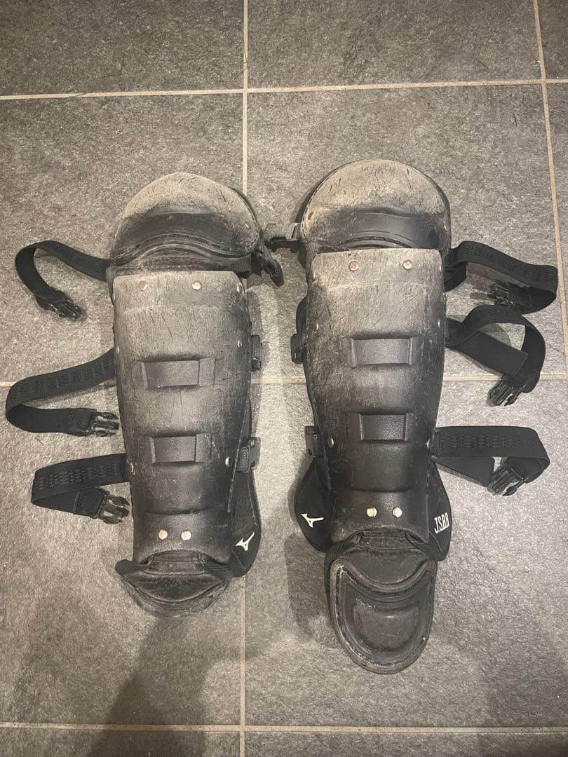 キャッチャー防具　少年野球　ミズノ　ヘルメット付き