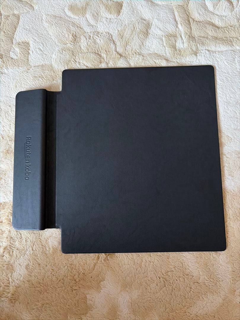 楽天kobo elipsa 2E ほぼ未使用　ケース、ペン、充電ケーブル付き