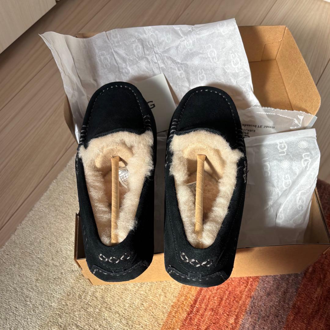 アグ　アンスレー　黒　22cm