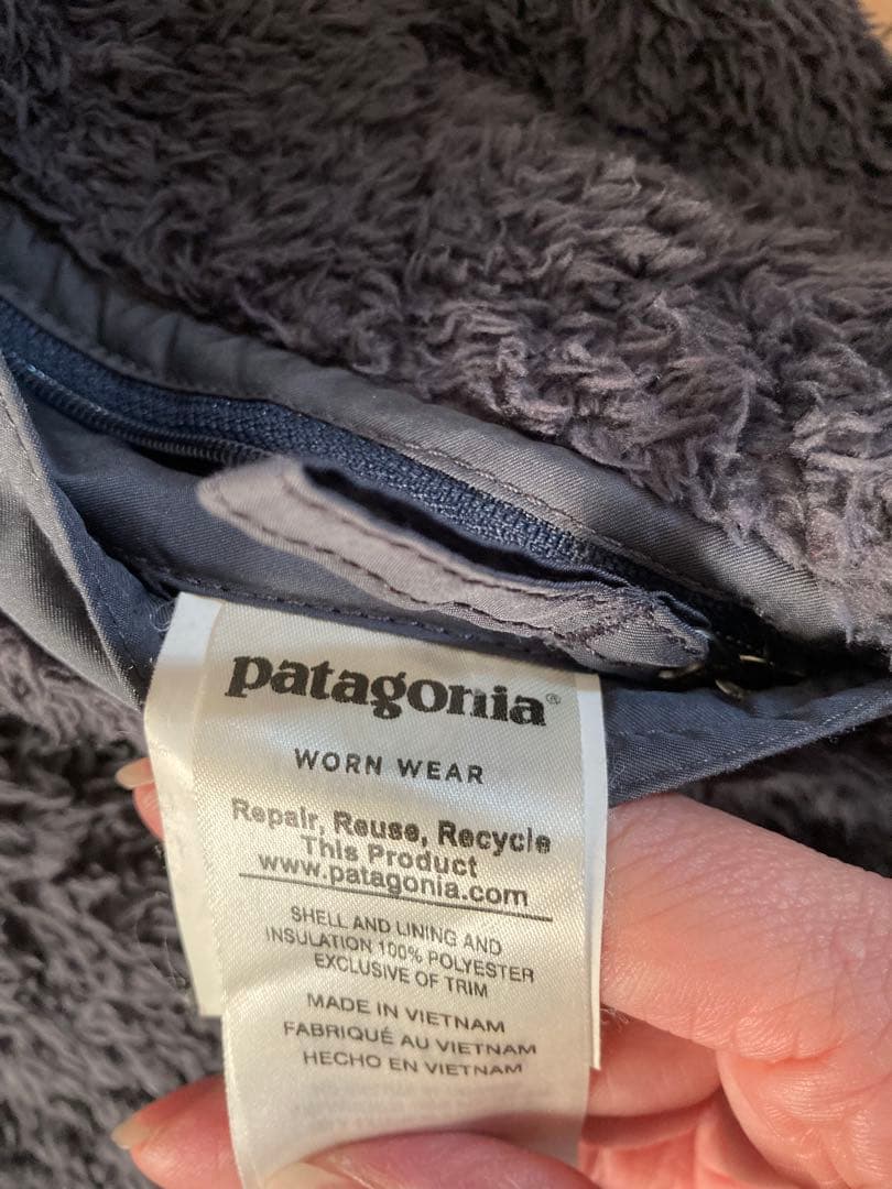 極美品！patagonia フード付きベスト ダークブルー