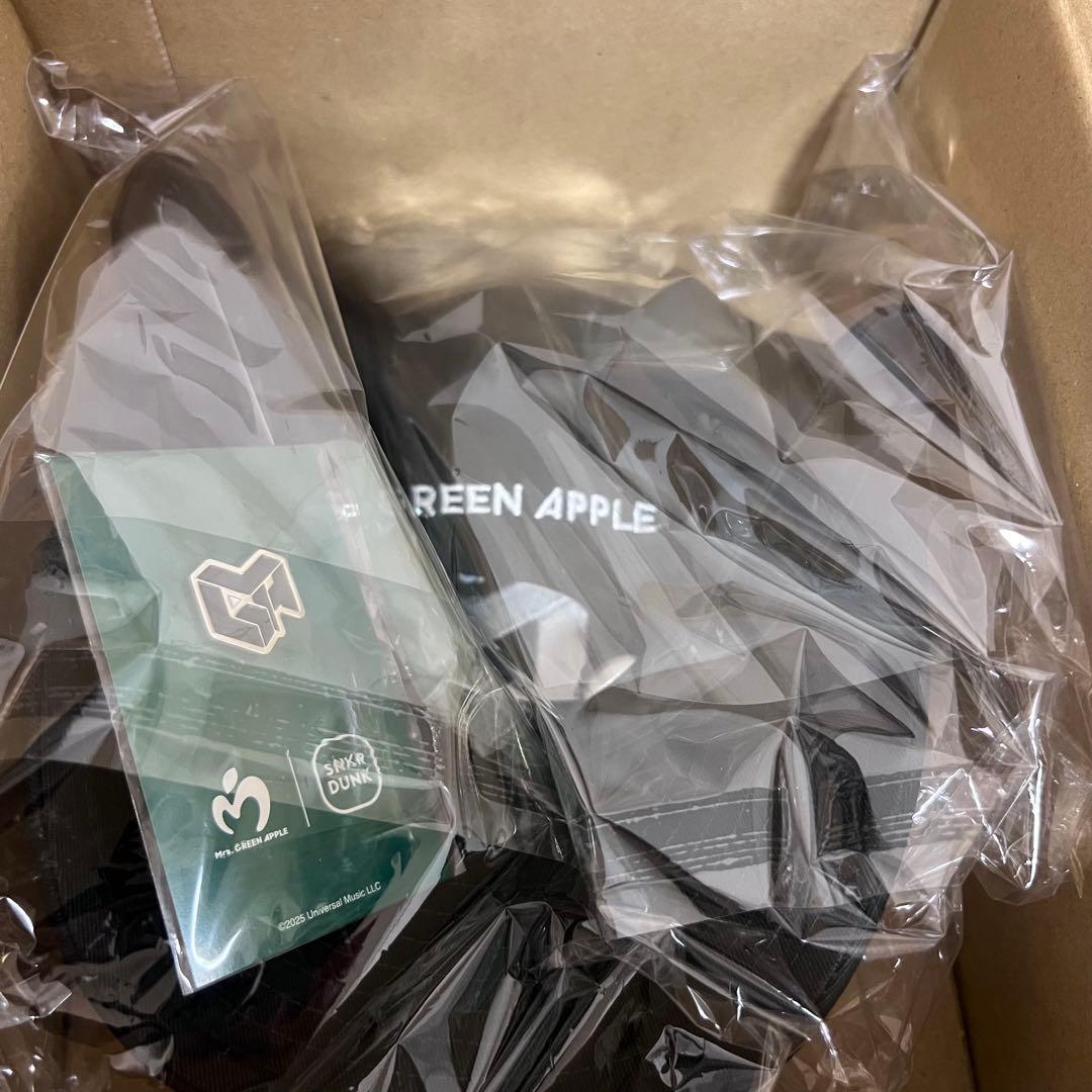 新品未開封　ミセスグリーンアップル × ニューエラ CAP BLACK