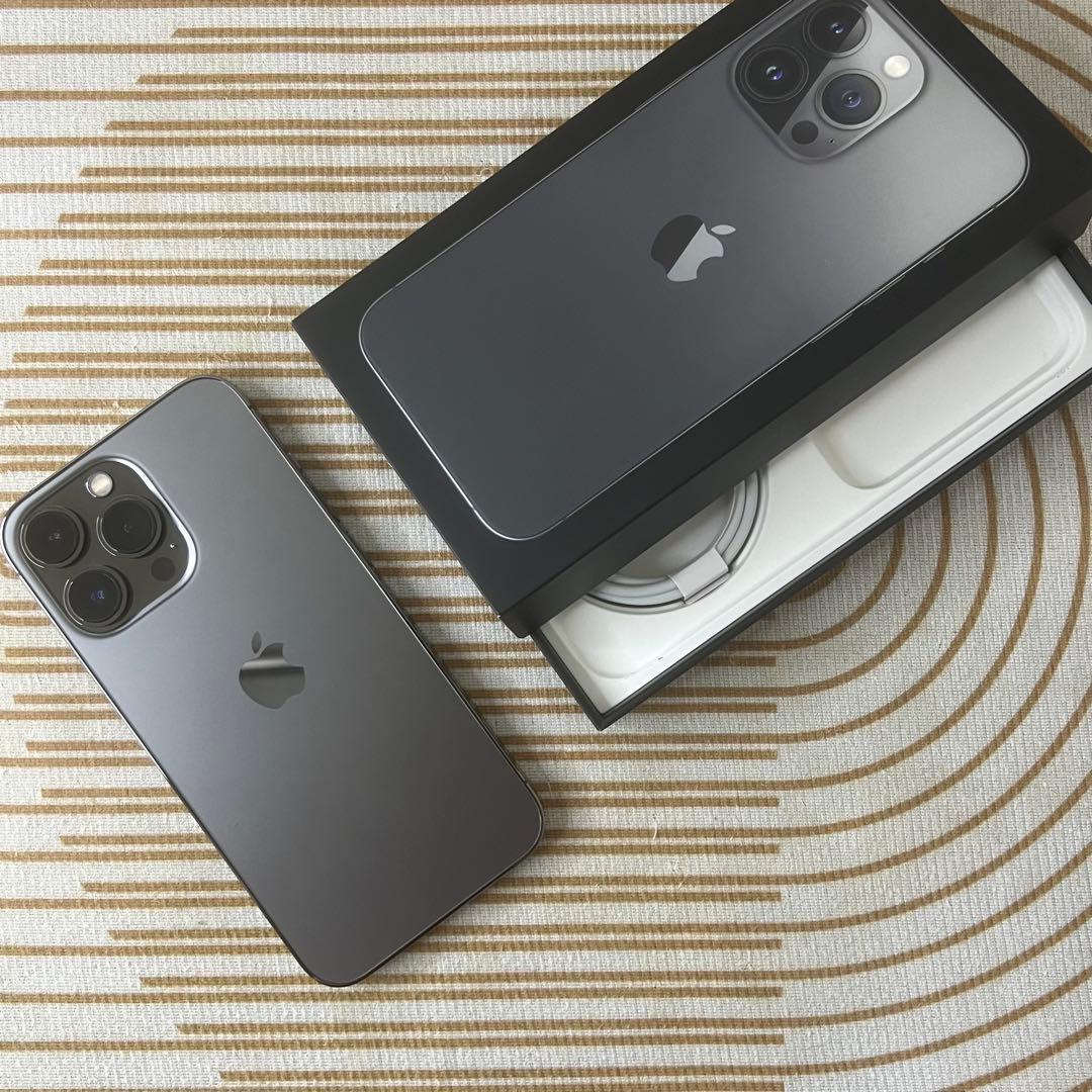 【極美品】Iphone 13 Pro 512GBバッテリー100%