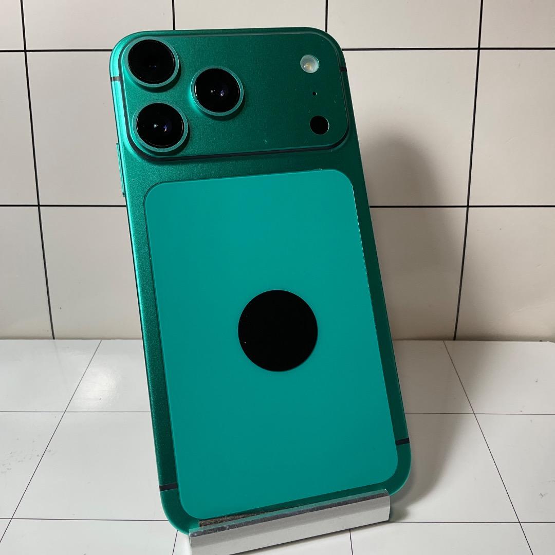 iPhone17Proカスタム仕様XR128GB 　SIMフリー