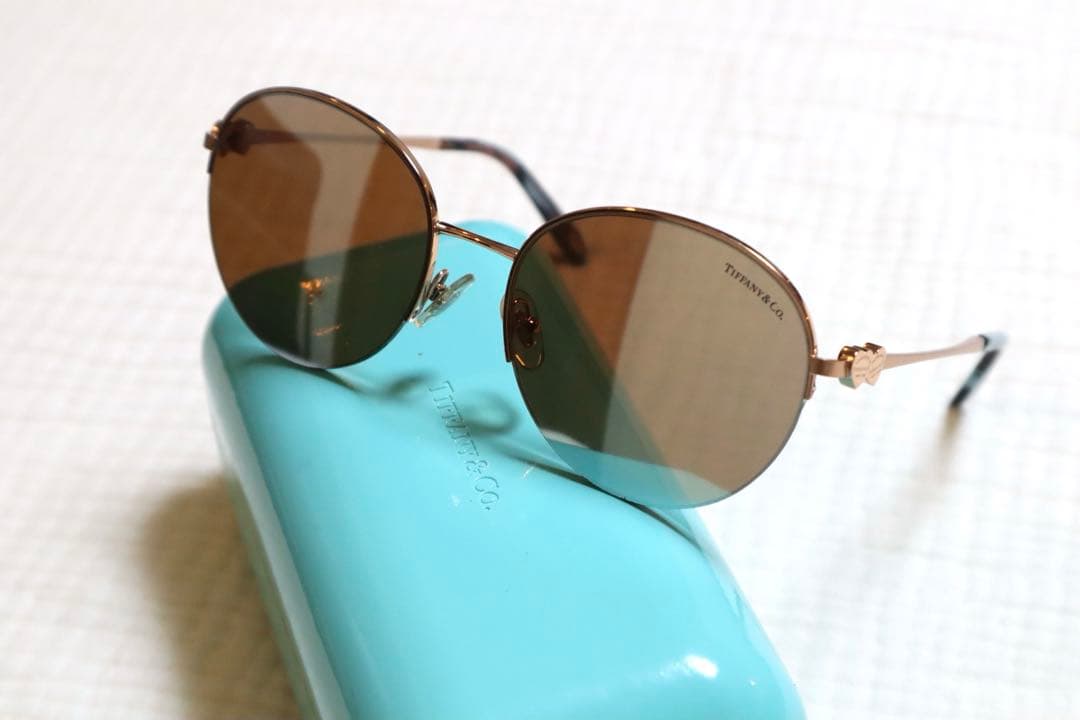 Tiffany & Co. ブラウンレンズ サングラス