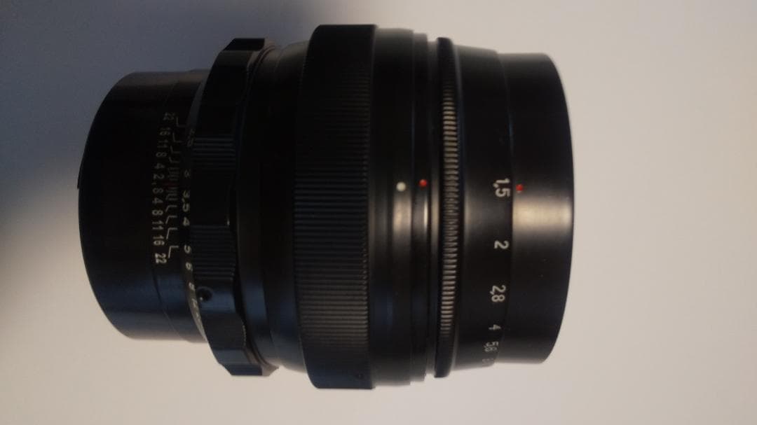 エリオス85mmf1.5 ニコンFマウント