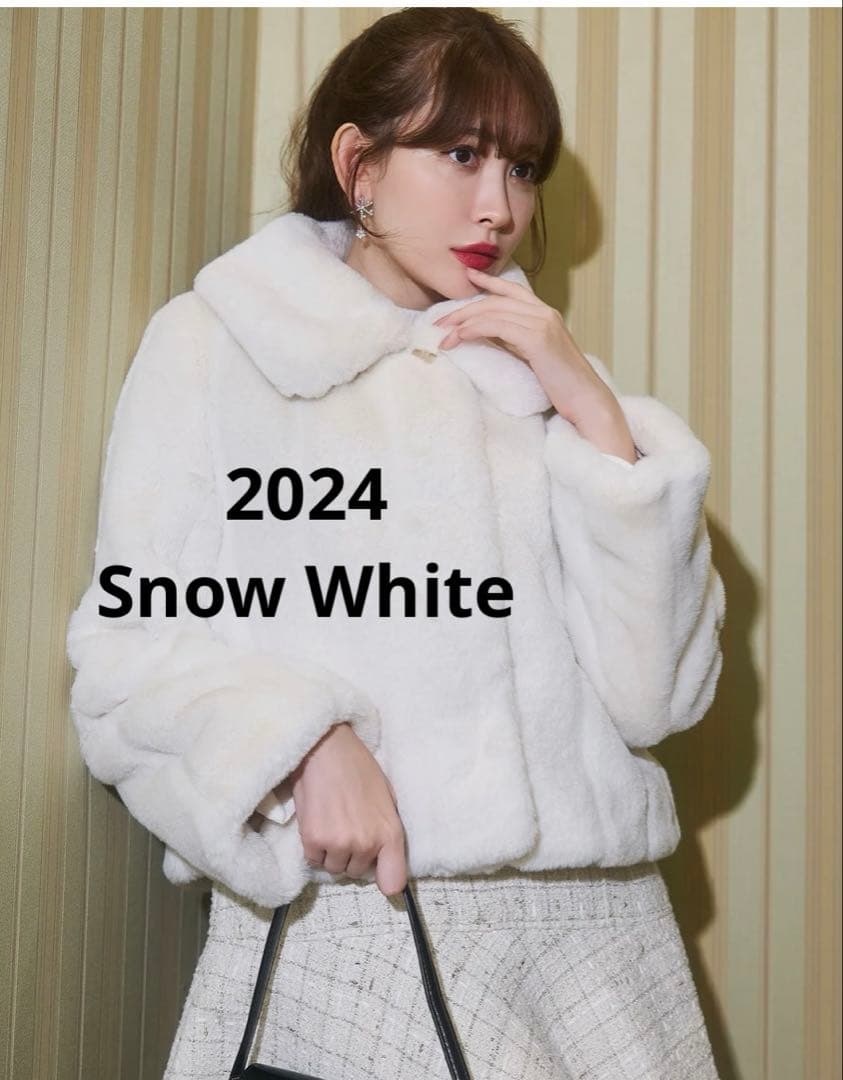 ジャケット・アウター herlipto Winter Love Faux Fur Coat 2024