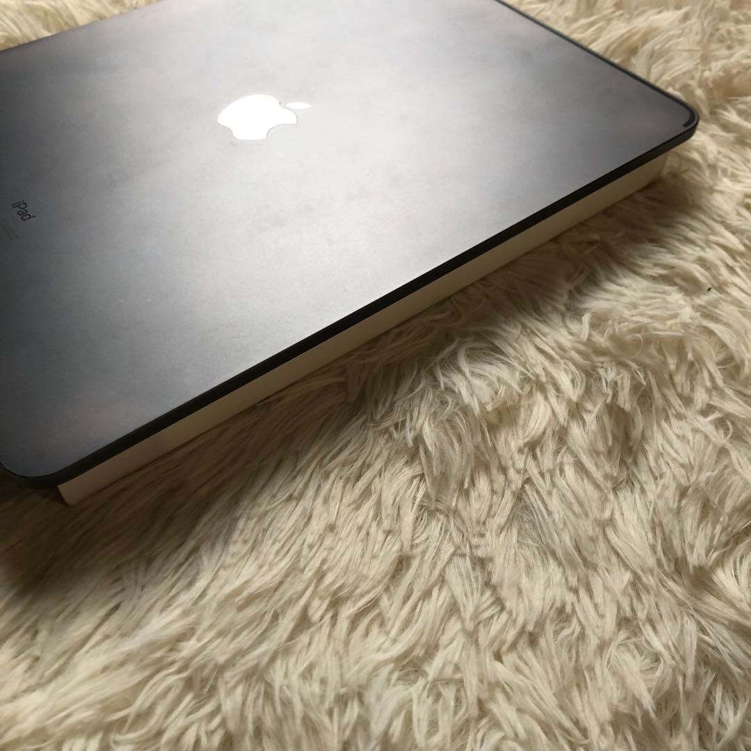 【美品】iPad Pro 12.9 256GB 【すぐ発送】