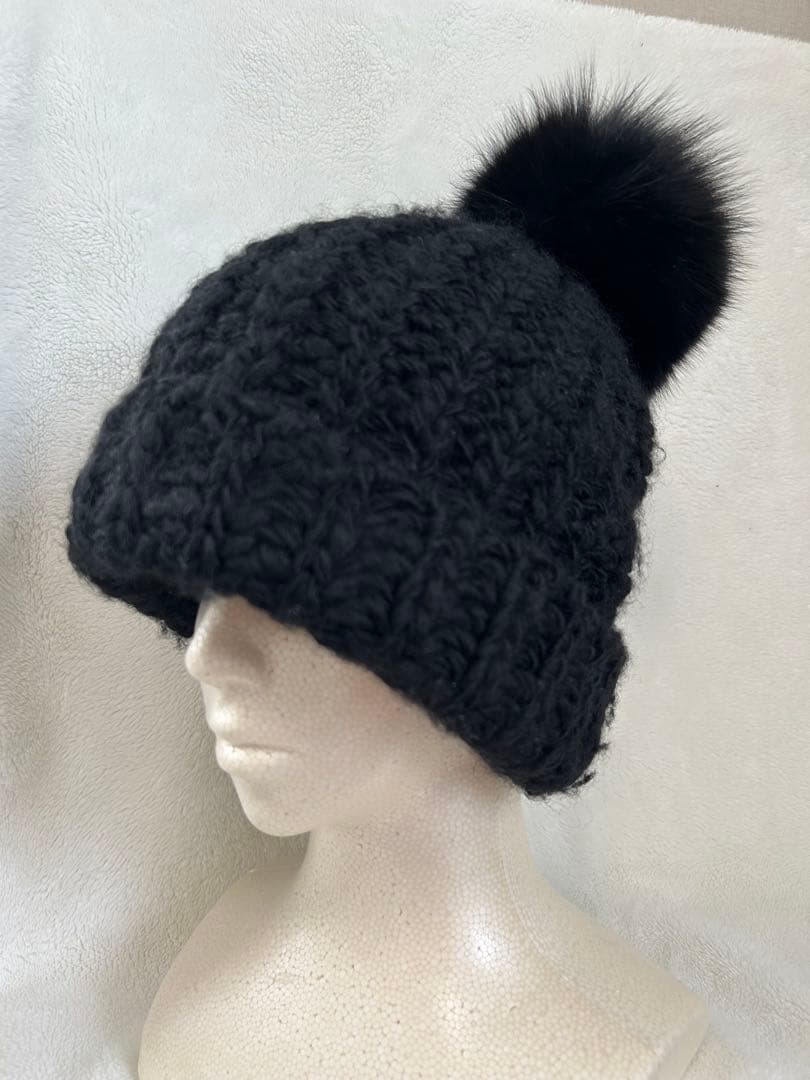 If six was nine ファー　ニット帽