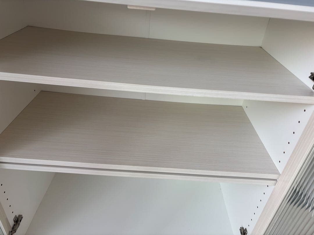 東京インテリア食器棚