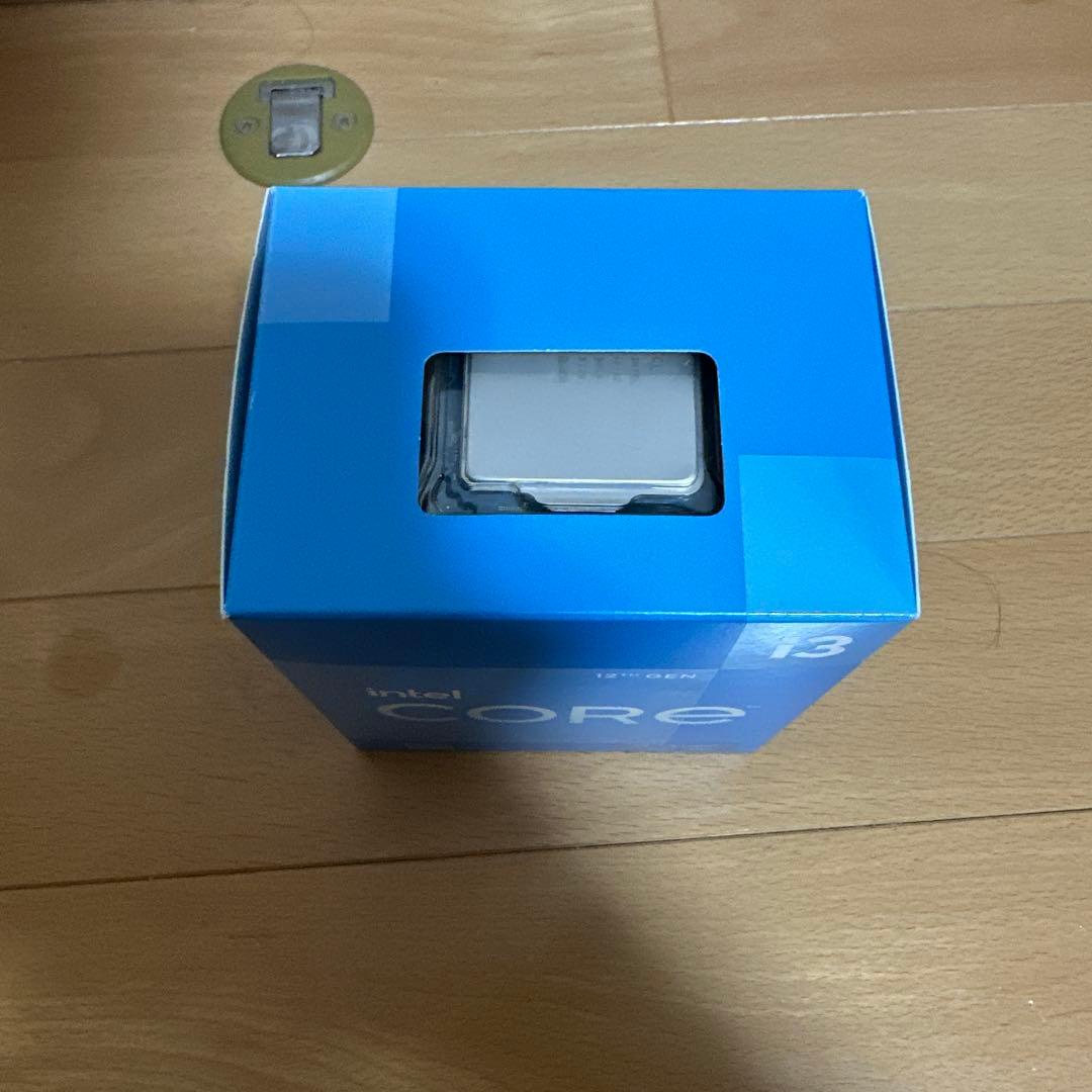 CPU Intel Core i3-12100f