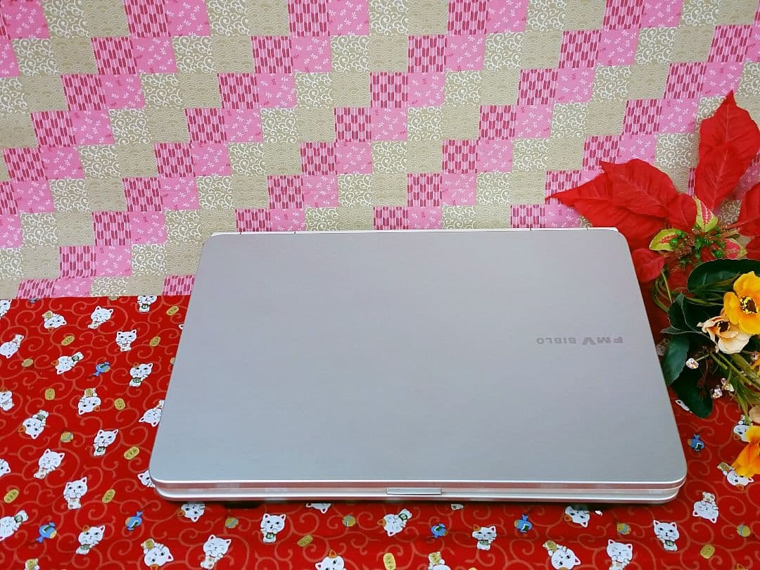 超格安/富士通Bilbo/最新Win10/超美品/画像編集/動画編集/オフィス