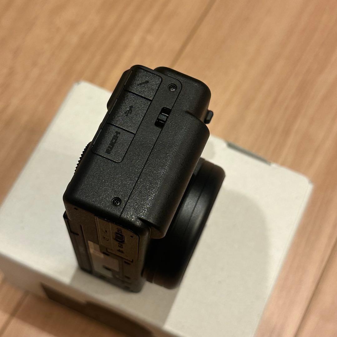 【新品】SONY デジタルカメラ ZV-1M2 VLOGCAM Vlag用カメラ