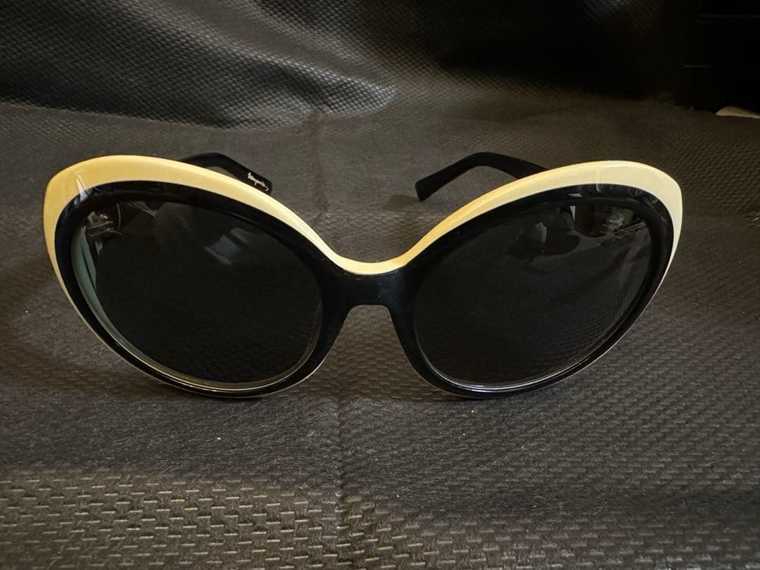 【vamprose】GURUGURU SUNGLASSES