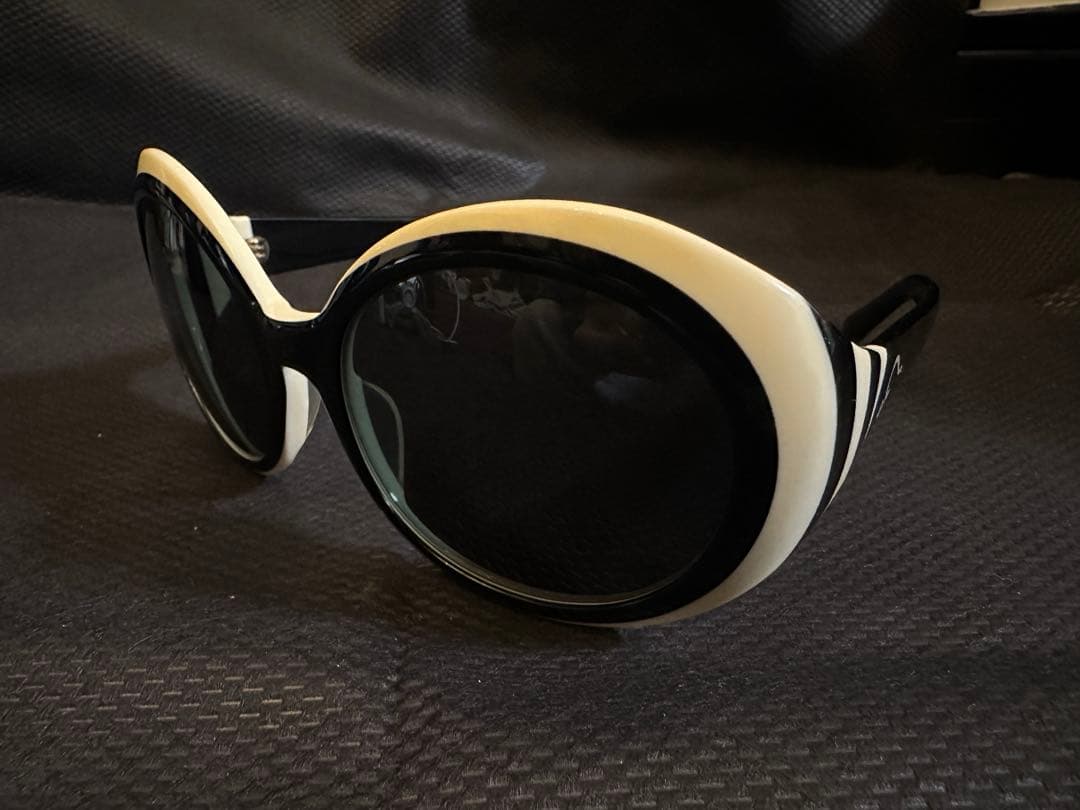 【vamprose】GURUGURU SUNGLASSES