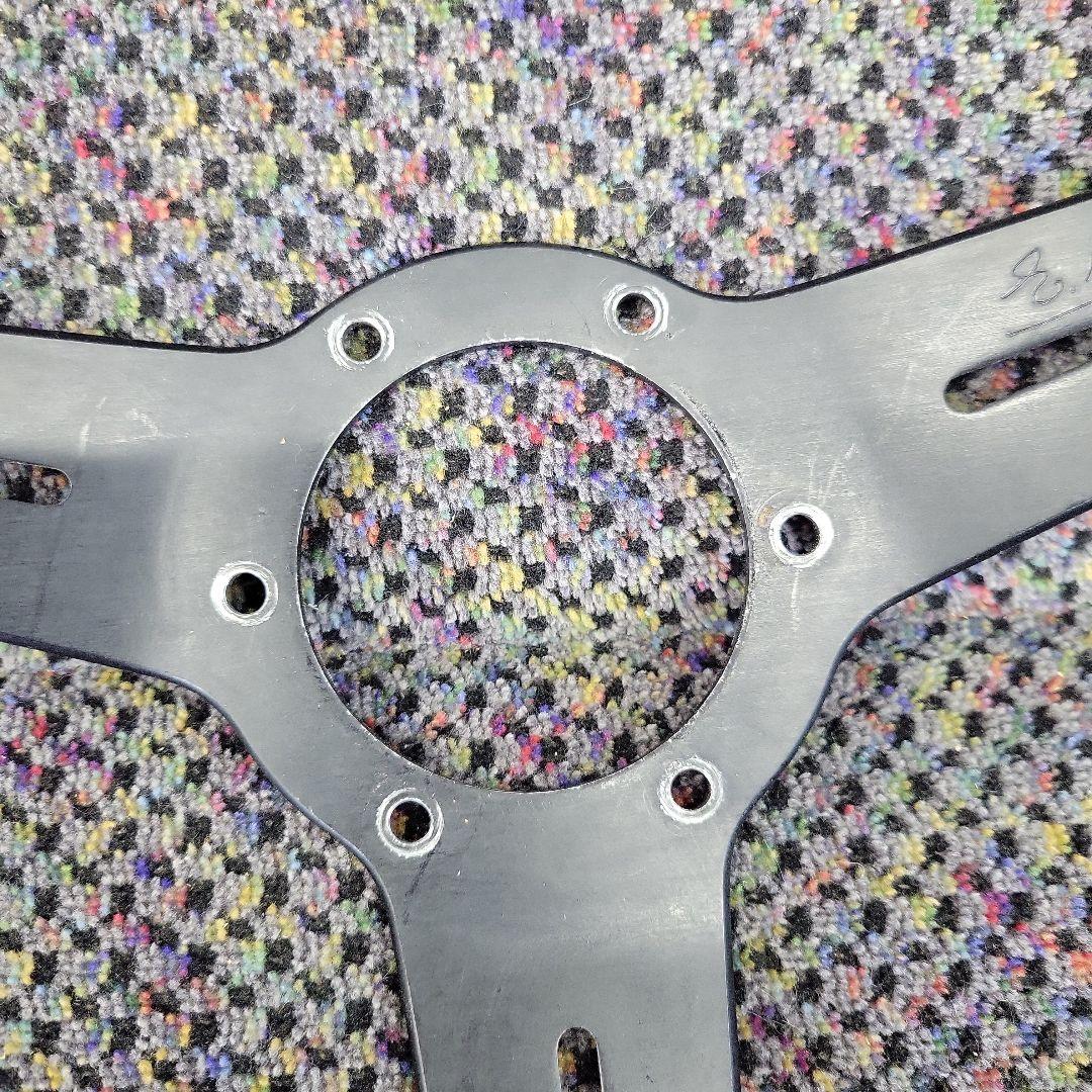 今だけ値下げ希少Nardi33パイ ステアリングホイール 3スポーク