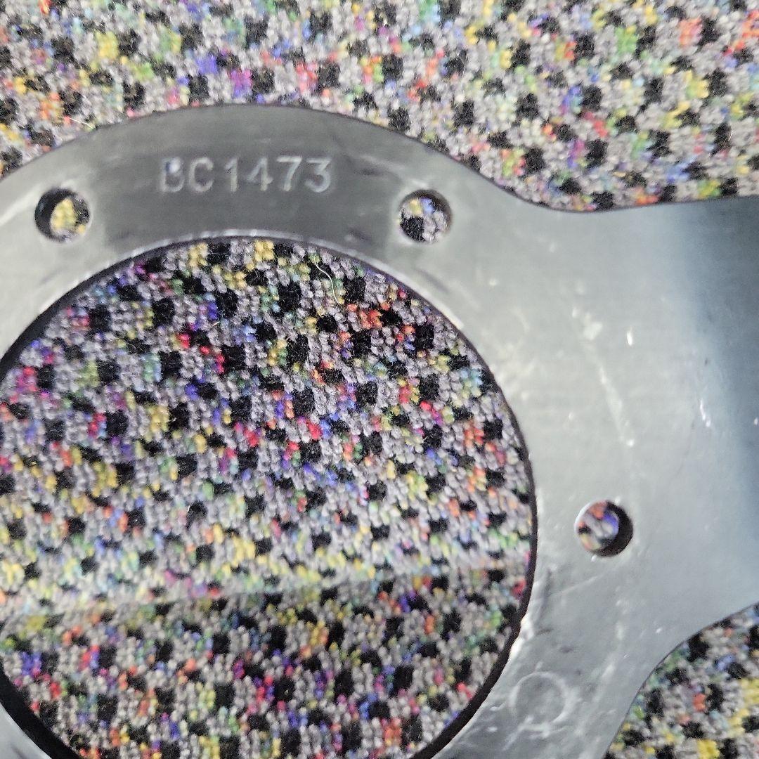 今だけ値下げ希少Nardi33パイ ステアリングホイール 3スポーク