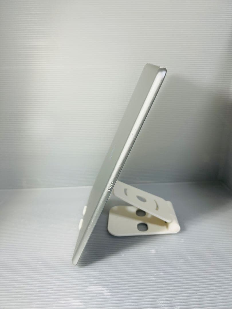 ipad Gen 7 32Gb. Wifi モデル