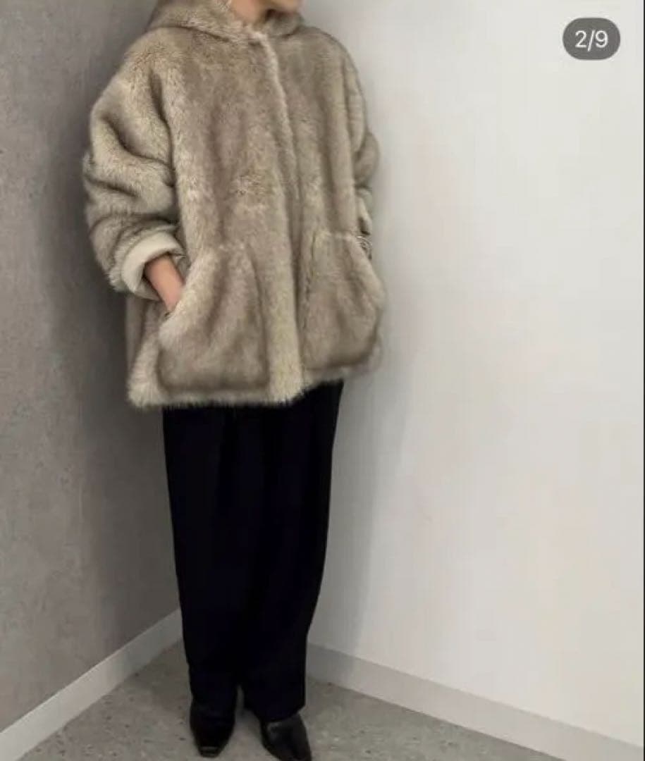 ジャケット・アウター think fur gradation fur foody jacket