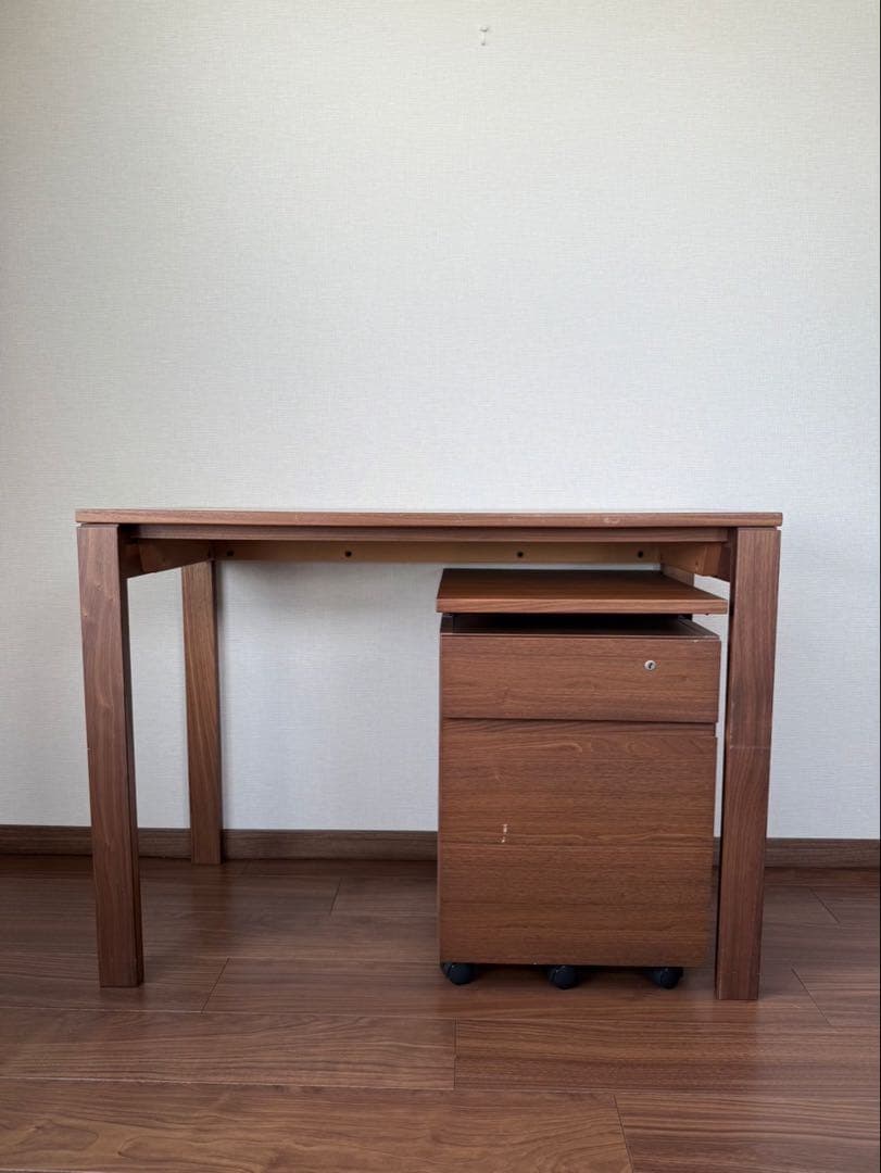 カリモク家具　デスクとキャビネットのセット