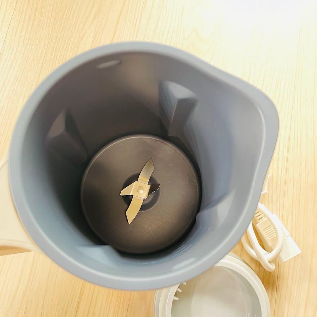 レコルト 自動調理ポット ／ クリームホワイト RSY-2(W)