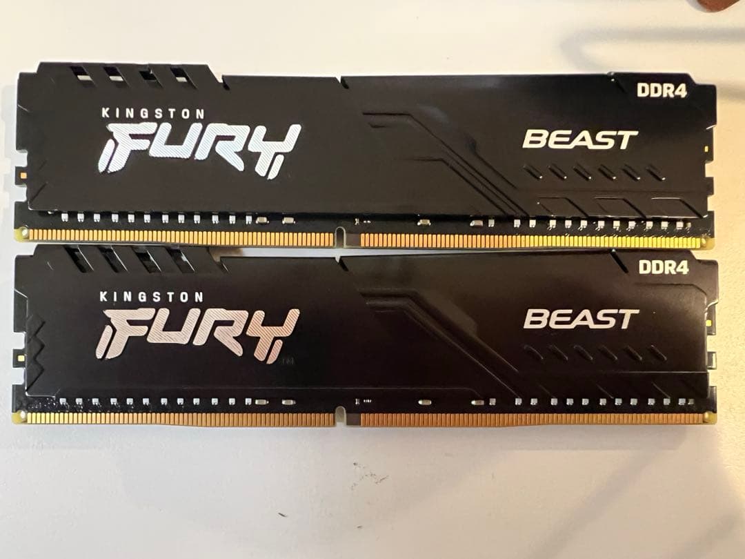 kingston fury メモリー　DDR4 32GB