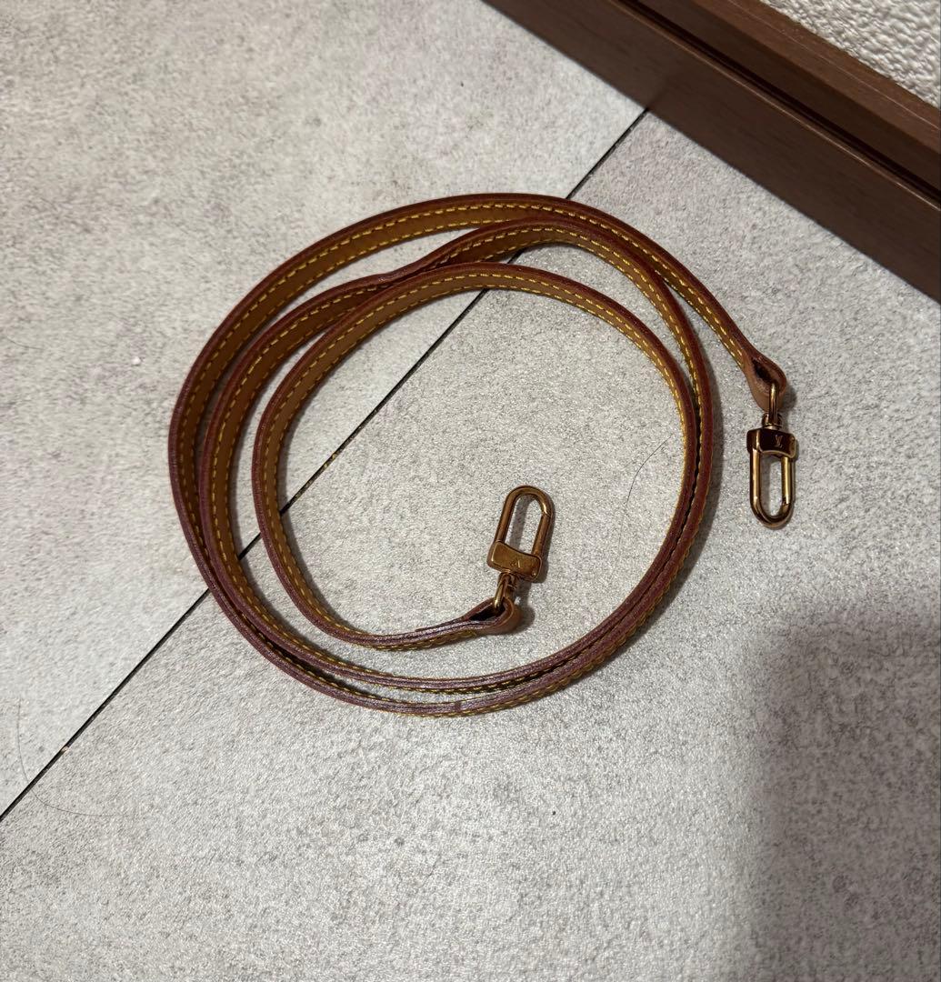 LOUIS VUITTON ショルダーストラップ ヌメ革