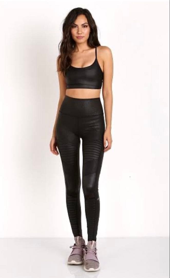 c*7様 XS / alo yoga レザーブラック モノレギンス