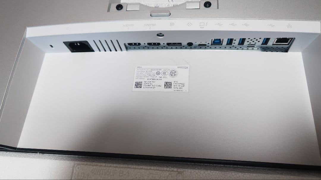 Dell モニター U4021QW　#メルカリでハロウィン