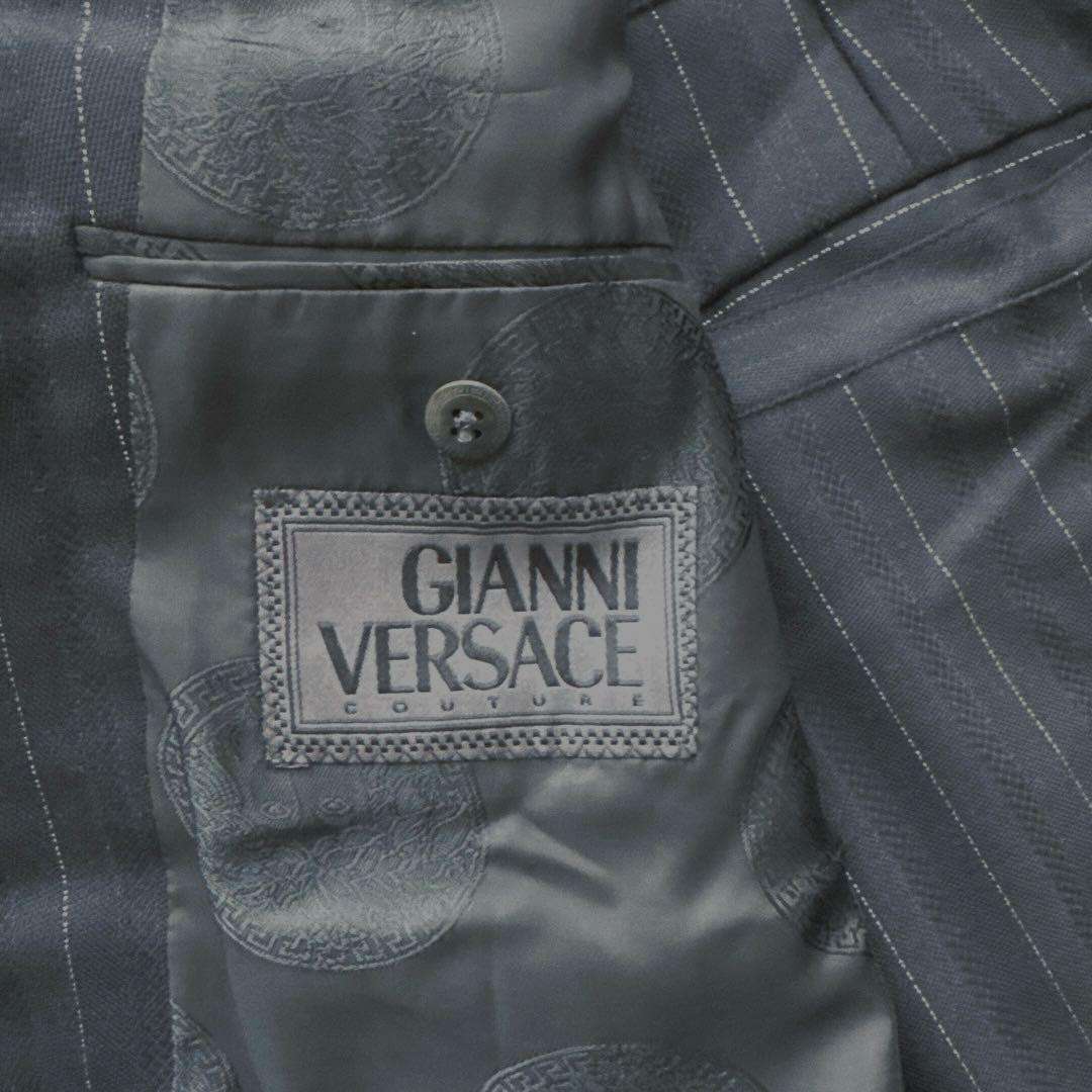 ヴェルサーチ スーツ ストライプ 裏地メデューサ 総裏 黒