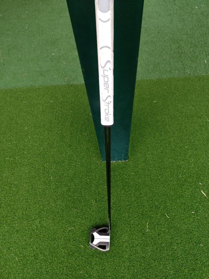 TaylorMade Spider tuarX X3 パター　34インチ