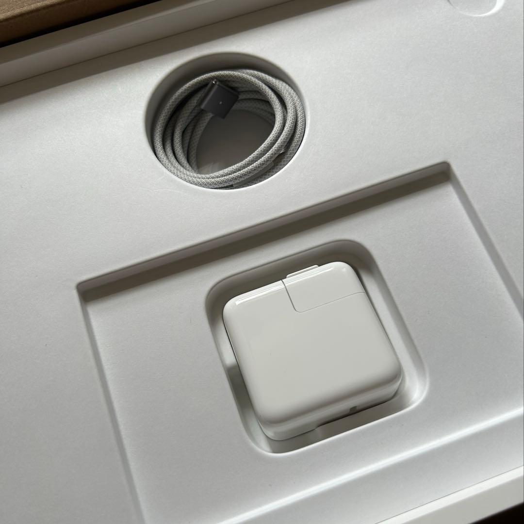 MacBook本体 MacBook Air M2 2022 8GB/256GB