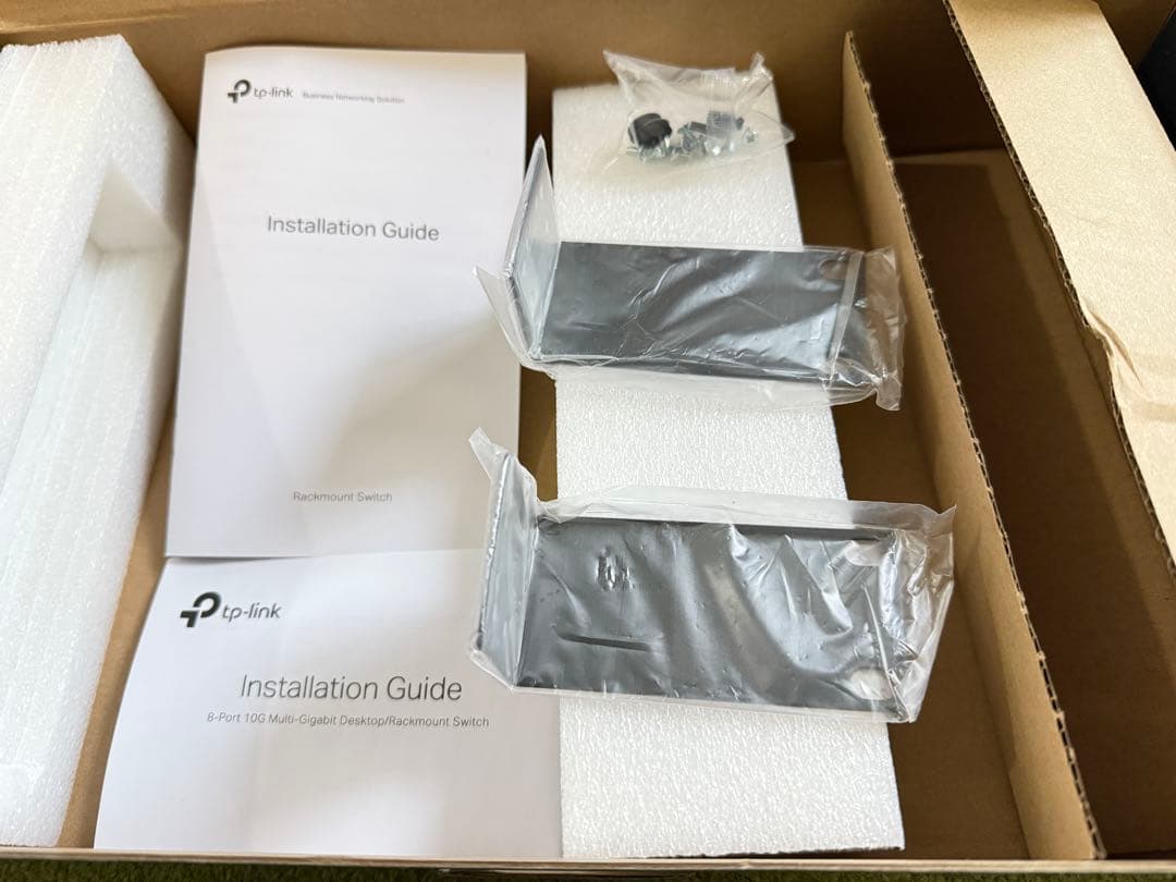 tp-link 8ポート10GbpsスイッチTL-SX1008 付属品完備