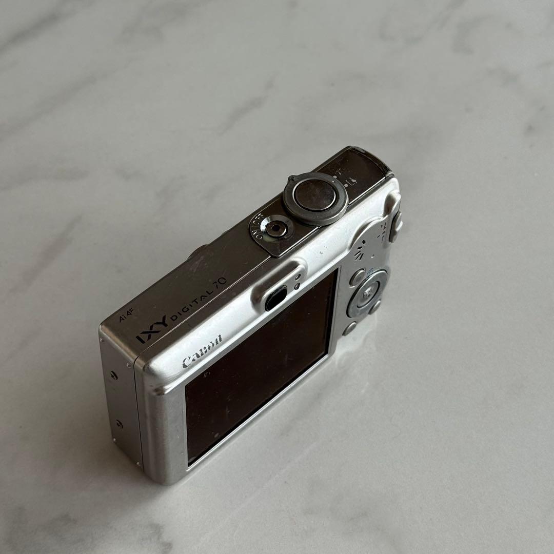 〔即日発送可〕Canon IXY DIGITAL 10 シルバー