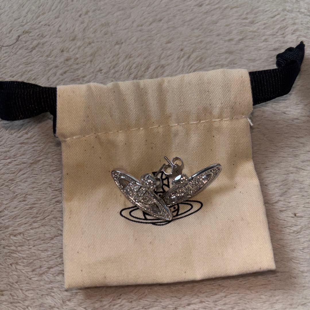 【片耳】Vivienne Westwood ピアス