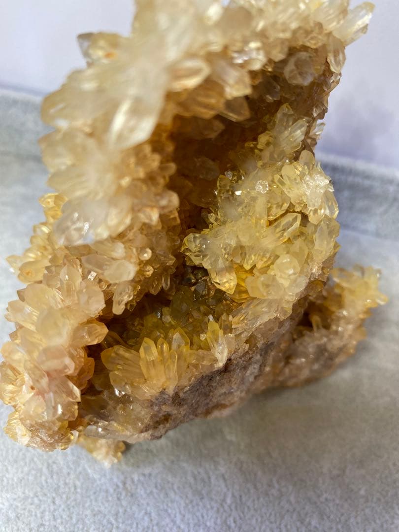 T1014スパングル★特価★シトリンクォーツ　キラキラ原石大きめクラスター