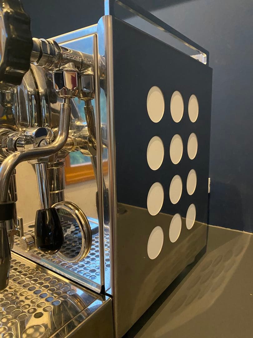 Rocket Appartamento エスプレッソマシン & グラインダー