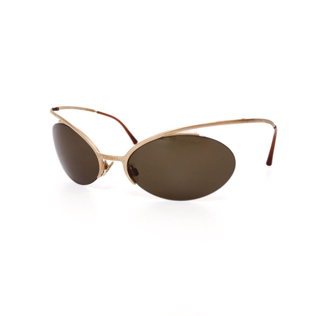 CHANEL ゴールドフレーム ブラウンレンズ 上品サングラス d10