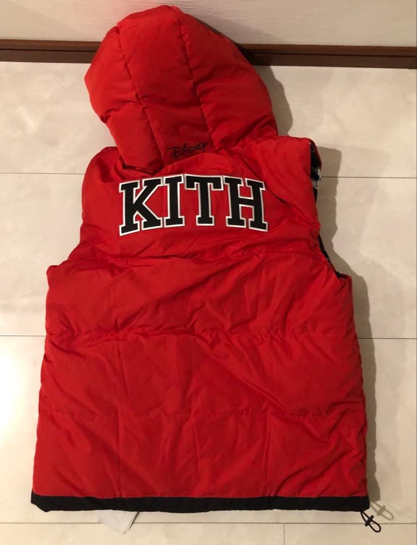 専用！新品未使用　KITH×Disney リバーシブルダウンベスト　Ｓサイズ