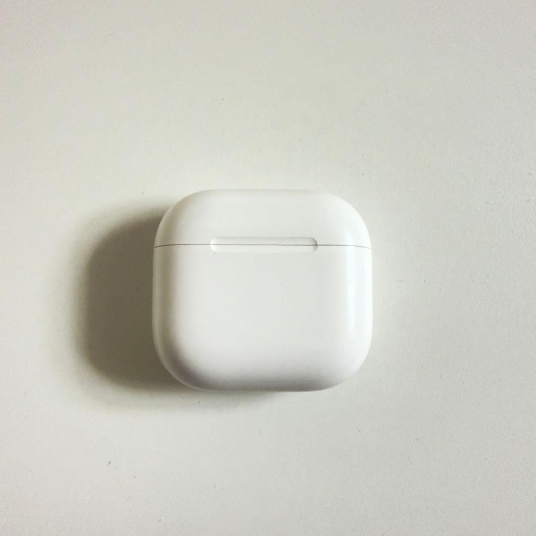 AirPods4 本体 ノイズキャンセリングなし ケース イヤホン Apple