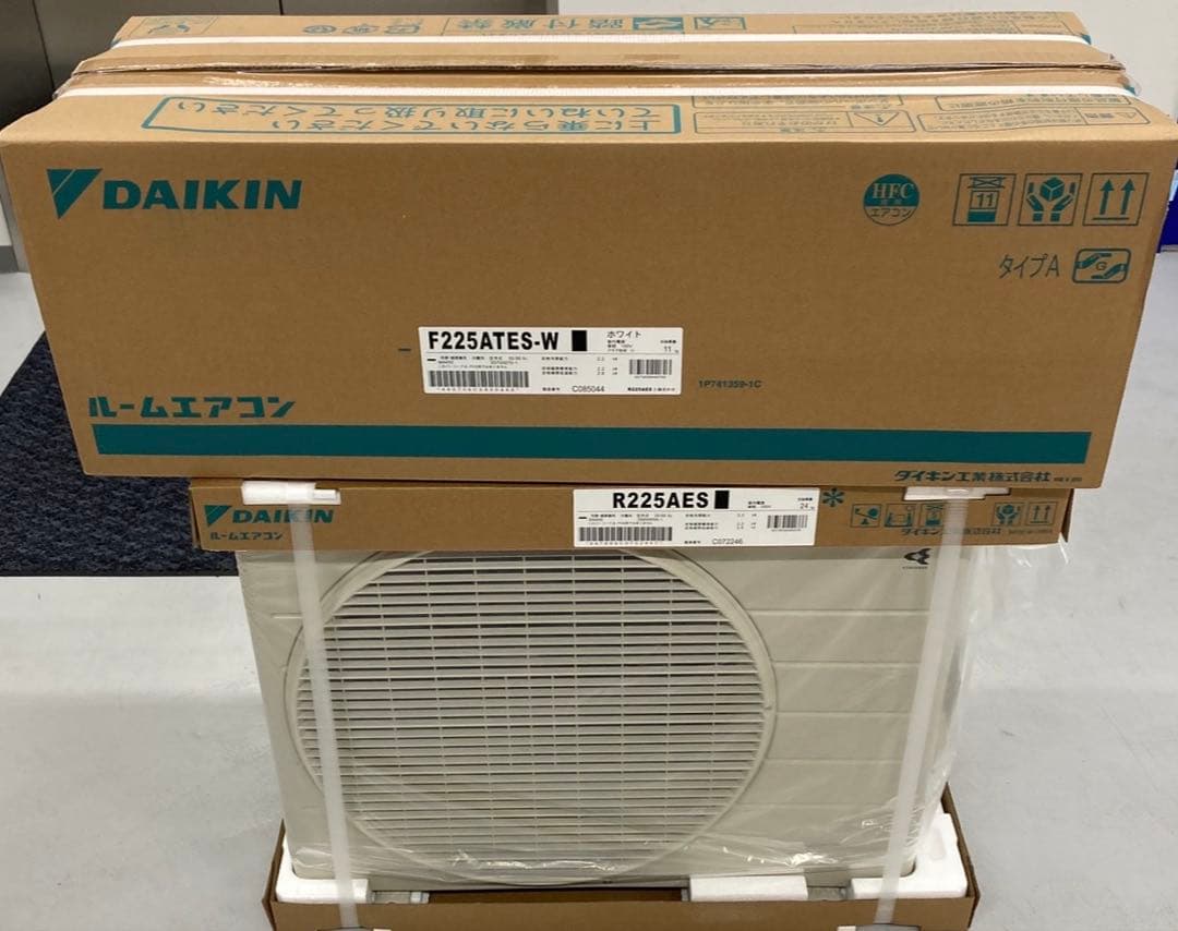 《カピバラ》Fujitsu nocria・DAIKIN エアコン本体