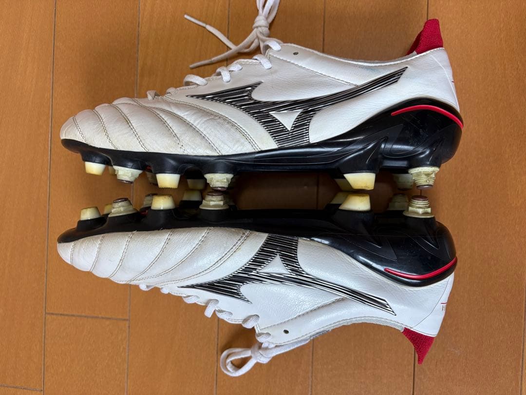 サッカースパイク　モレリアネオ3 Japan MIX 取り替え