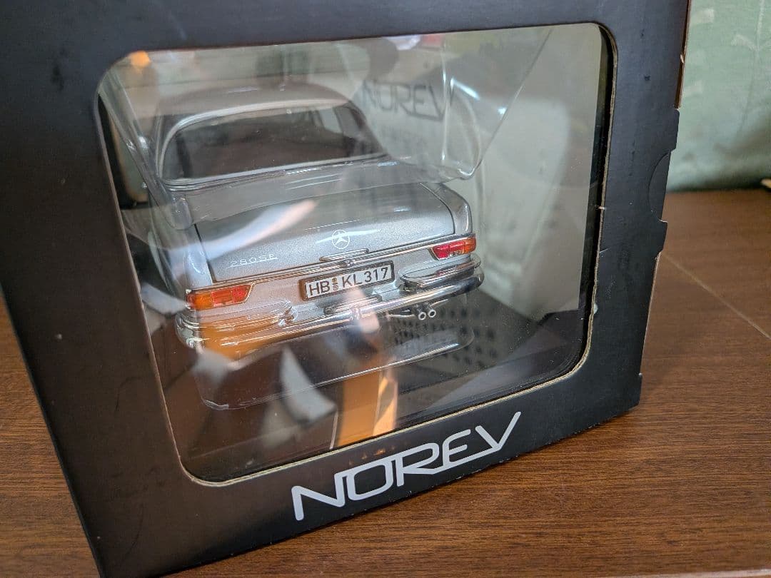 【専用】NOREV メルセデス・ベンツ 280SE 1/18 ノレブ　美品