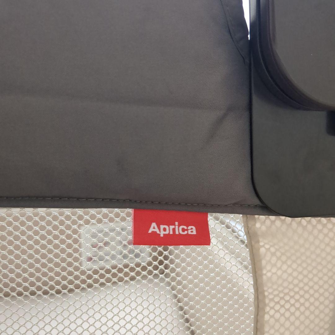 Aprica　ココネルエアー　ベビーベッド/ベビーサークル