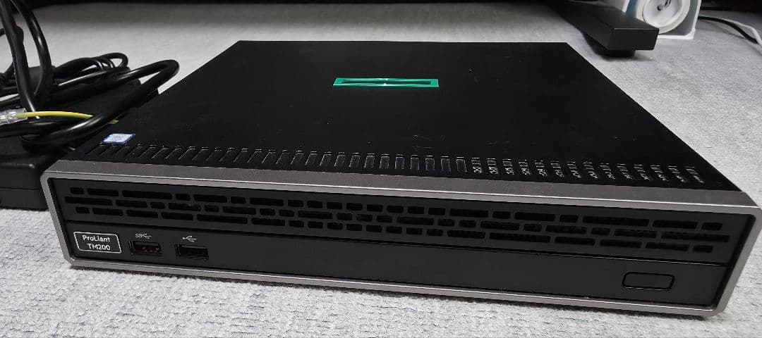 サーバー hp ProLiant Thin Micro TM200 Xeon D-1518