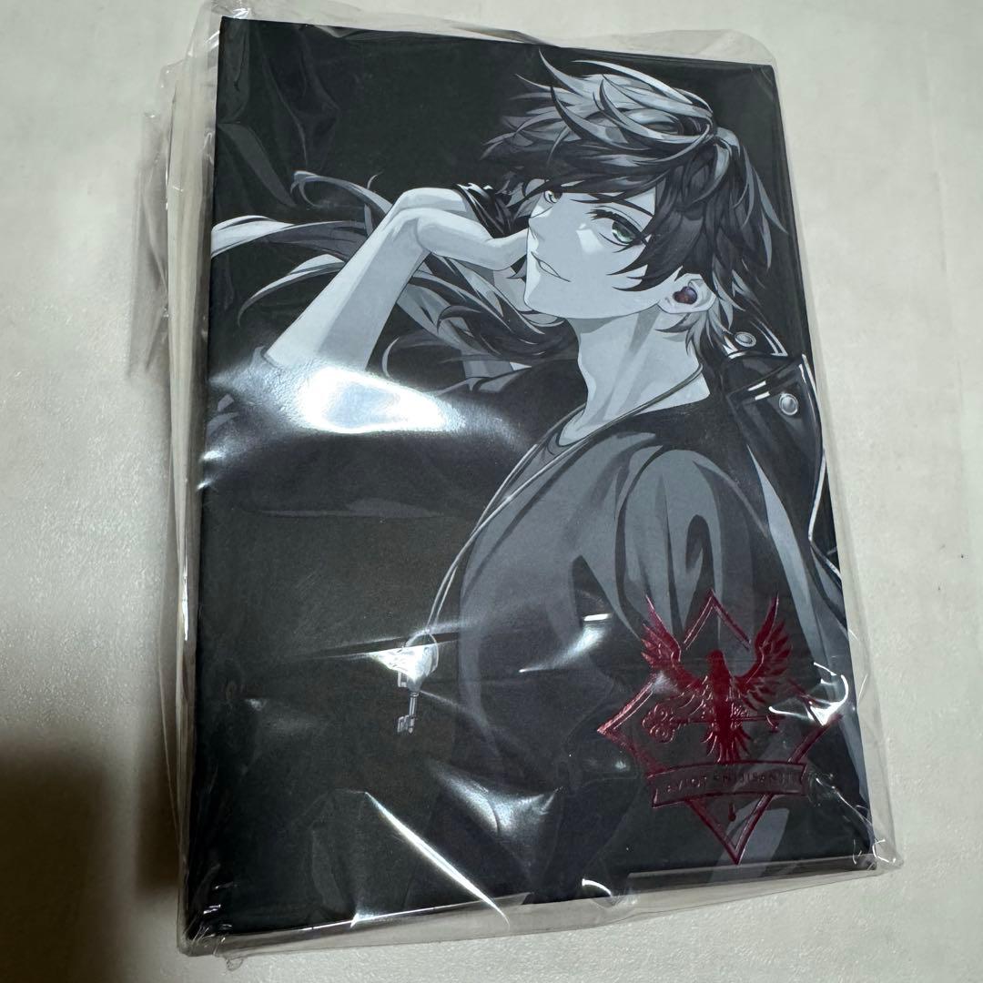 ローレン・イロアス イヤホン　AVIOT