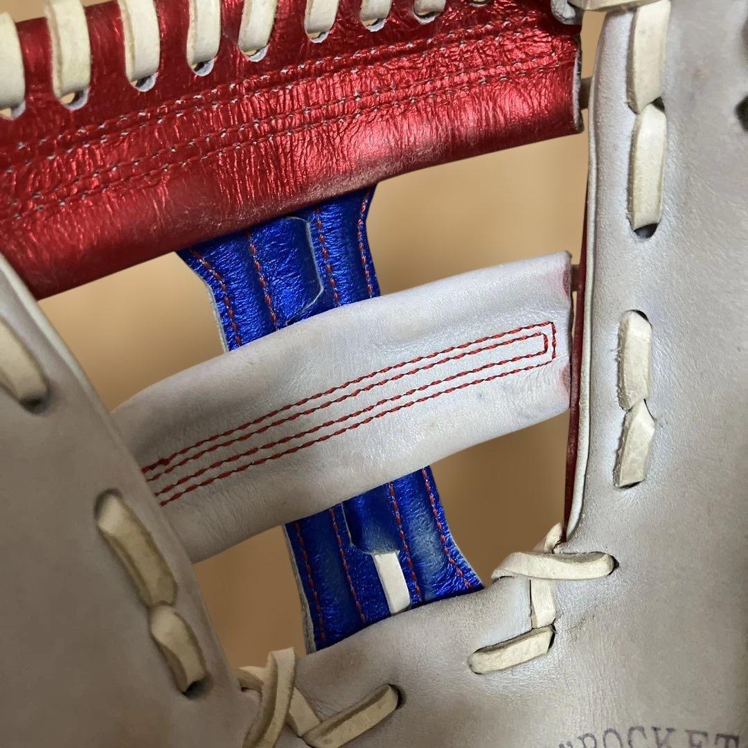 Slugger 野球グローブ 赤青