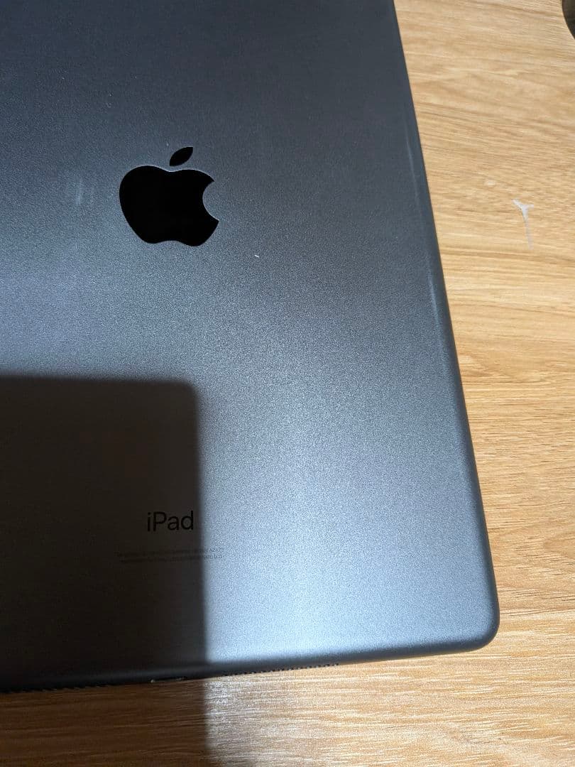 iPad第8世代本体